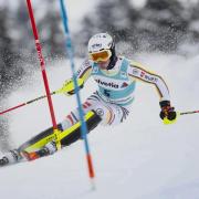 Linus Straßer in Action bei der letzten Saison des Ski-Alpin-Weltcups. Wann und wo 2021/22 die DSV-Athleten und Athletinnen antreten, der gesamte Kalender des Alpinen Skiweltcups 21/22 sowie Infos zur Übertragung im Free-TV und Livestream finden Sie hier.