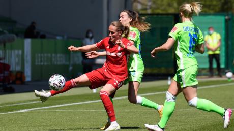 Sydney Lohmann hat für die Damen des FC Bayern München mit ihrem Treffer im Spiel gegen Wolfsburg das Tor zur Meisterschaft weit aufgestoßen. 