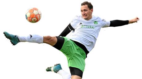 Michael Vogele, Kapitän des Bezirksliga-Aufsteigers FC Horgau, hängt sich in jedem Spiel voll rein. 	