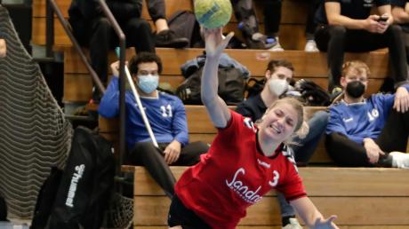 Sorgen bei den Handballerinnen des TSV Aichach: Katja Walther wird verletzungsbedingt länger ausfallen.  	