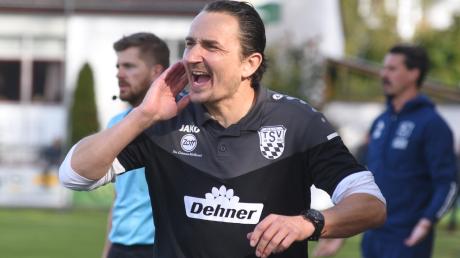 Das letzte Erfolgserlebnis des TSV Rain liegt nun bereits fast einen Monat zurück, trotzdem hofft Trainer Christian Krzyzanowski auf Schwung im Jahresendspurt.