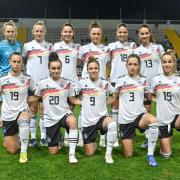 Im Juni treffen die DFB-Frauen in einem Freundschaftsspiel auf die Schweiz. Alle Infos zur Übertragung im TV und Stream und zum Termin der Partie gibt es hier.