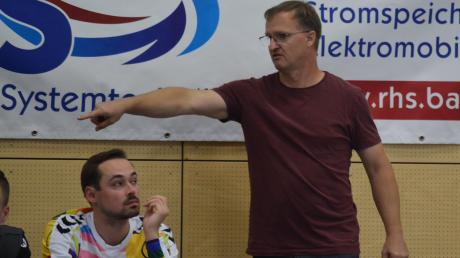 Mit einem unguten Gefühl sieht Trainer Christian Olmer vom TSV Meitingen dem überraschenden Re-Start nach der Corona-Zwangspause entgegen. Die Lechtaler erwarten dazu den TSV Friedberg II. 	 	