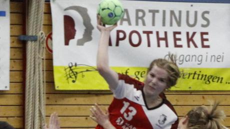 Sprung- und Durchsetzungskraft sind gefragt bei Wertingens BOL-Frauen (hier Emma Fritsch) im Heim-Derby gegen Meitingen.