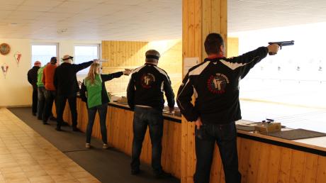 Auf der großen Schießanlage des TSV Steppach mit 17 Schießständen konnten die Teilnehmer corona-konform den Wettbewerb bestreiten. 	