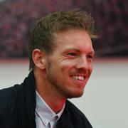 Bayern-Trainer Julian Nagelsmann ist mit der Bild-Reporterin Lena Wurzenberger liiert.