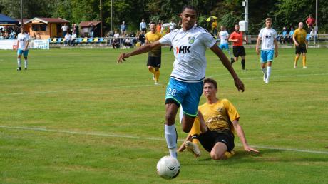 In seinem ersten Spiel für seinen neuen Verein SV Cosmos Aystetten erzielte Raphael Marksteiner gleich den 2:1-Siegtreffer gegen den FC Thalhofen.