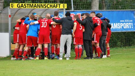 Siegerkreis der Gastmannschaft: nach einem 6:0-Erfolg des SV Salgen/Bronnen war der Jubel allemal angesagt. 