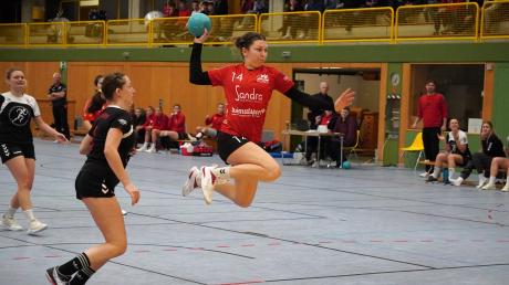Marleen Bscheider und die Handballerinnen des TSV Aichach wollen wie im Hinspiel gegen den TSV Göggingen siegen. 