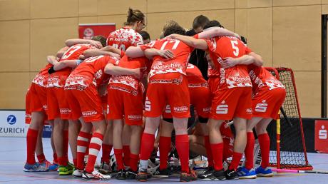 Für die Floorballer der Red Hocks Kaufering steht am Sonntag das vorletzte Heimspiel in der laufenden Bundesliga-Saison an.