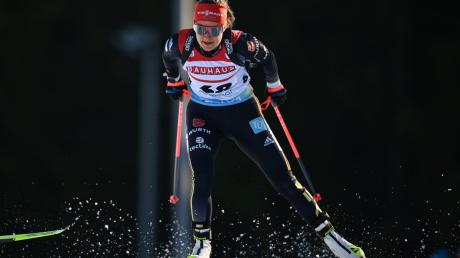 Biathletin Janina Hettich-Walz kam mit der deutschen Mixed-Staffel beim Weltcup in Nove Mesto auf Rang vier.