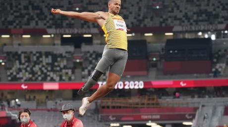 Leon Schäfer verbesserte den Weltrekord um einen Zentimeter.