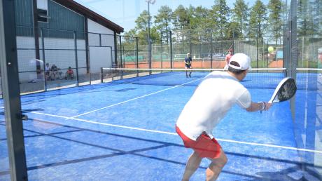 In Herrsching fand ein Turnier in der dem Tennis ähnelnden Sportart Padel statt. Foto: Aywana 