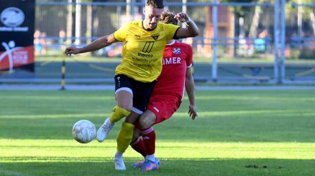 Der TSV Gersthofen (im Bild Manuel Lippe) will am Sonntag beim TSV Rain/Lech II endlich seinen Negativlauf beenden. 