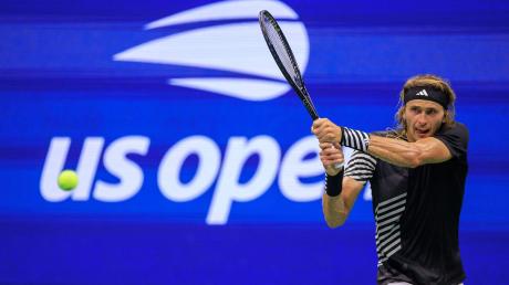 Alexander Zverev trifft im Viertelfinale bei den US Open auf Carlos Alcaraz.