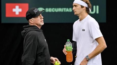 Alexander Zverev schließt eine Zusammenarbeit mit Tennis-Ikone Boris Becker als Trainer nicht aus.