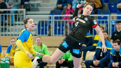 Der Einsatz von Nationalspielerin Alina Grijseels beim Olympia-Qualifikationsturnier ist nicht sicher.