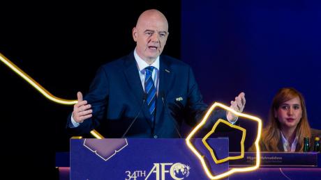 Gianni Infantino, FIFA-Präsident, spricht während des 34. AFC-Kongresses in Bangkok.