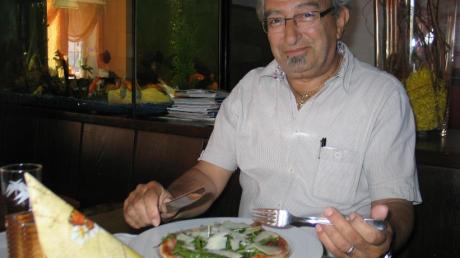 Filippo Di Stefano, Betreiber der Pizzeria Romana in Wertingen, muss für seine Pizza 19 Prozent Mehrwertsteuer abführen. 
