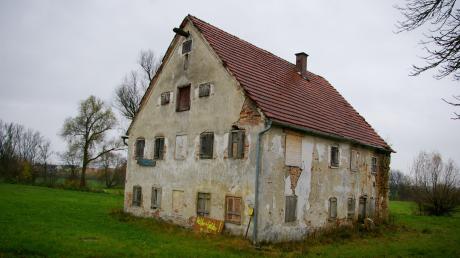 Ruine oder Denkmal? An der Simonsmühle in Blindheim scheiden sich die Geister – und das seit vielen, vielen Jahren.
