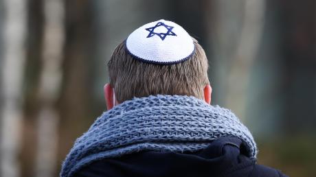 Die Kippa ist ein Symbol des Judentums. Sie spielte bei einem antisemitischen Post, um den es jetzt vor dem Aichacher Amtsgericht ging, eine wichtige Rolle. 
