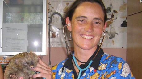 Den Ruf einer Igelanlaufstelle hat die Zusamaltheimer Tierärztin Katja von Schlippenbach behalten, als sie 2007 die Praxis übernommen hat. 	 	