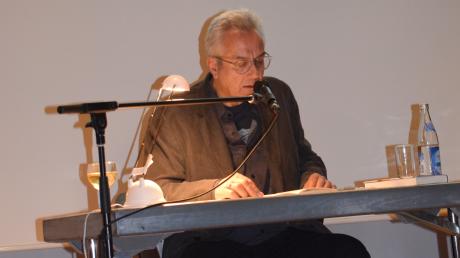 Die Lesung von Bestsellerautor Friedrich Ani war eines der Highlights beim diesjährigen Literaturfestival Nordschwaben. Eingeladen hatten zu dem poetischen Abend Stadtbücherei und Volkshochschule Dillingen.