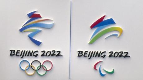 Logos der Olympischen Winterspiele und Paralympics in Peking. Wo werden die Winter-Paralympics 2022 im Free-TV und Live-Stream übertragen? Das erfahren Sie hier.