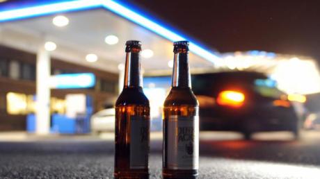 Alkohol in der Öffentlichkeit soll es in Ingolstadt bald nicht mehr geben. (Bild: dpa)