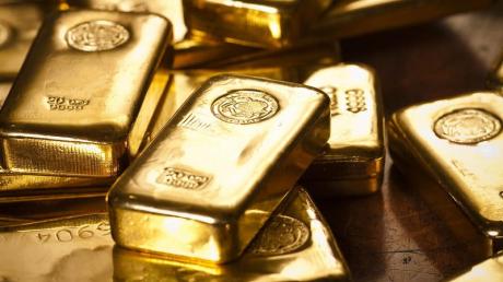 Gold steht weiter ganz oben auf den Kaufzetteln von Investoren. dpa