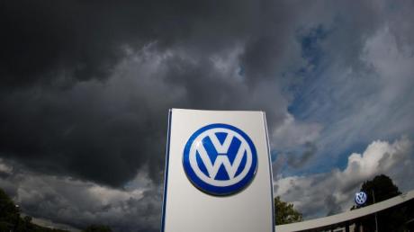 Bayern verklagt Volkswagen. Durch den Diesel-Skandal verlor die Aktie massiv an Wert.