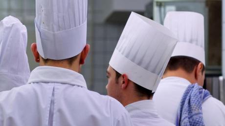 Die Gastronomie gehört zu den Branchen, in denen besonders wenige Beschäftigte nach Tarifvertrag bezahlt werden. 