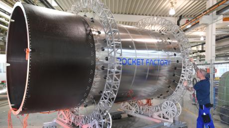 Die Rocket Factory ist in Augsburg gerade in eine der alten Osram-Hallen umgezogen.