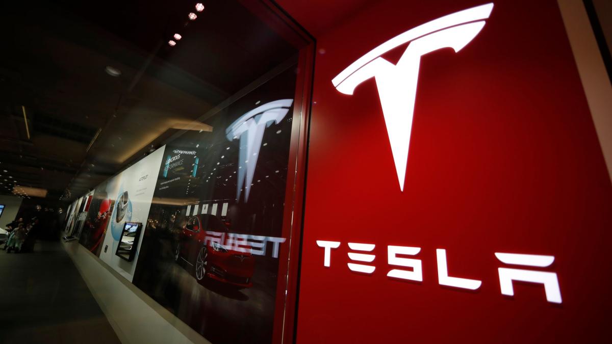 #Elektrobauer: Tesla verdoppelt Gewinn und verspricht Rekord-Halbjahr