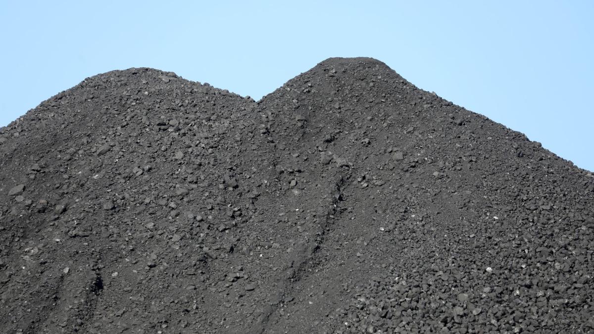 #Embargo: EU darf ab sofort keine russische Kohle mehr kaufen