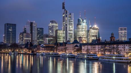 Die Hochhäuser von Frankfurt am Main. In der Bankenmetropole wird die neue EU-Behörde Amla ihren Sitz haben. 