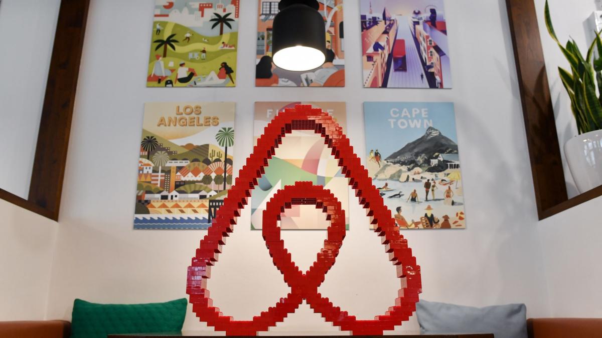 #Airbnb kauft Start-up von Siri-Mitgründer