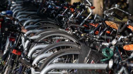 In Babenhausen wechseln demnächst Fahrräder ihre Besitzer.