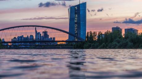 Wann ändert die EZB in Frankfurt ihren geldpolitischen Kurs? Am Donnerstag eher noch nicht. 